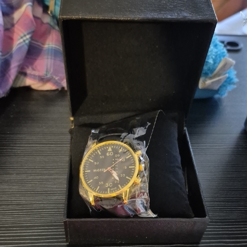 McGee Mens Black Watch